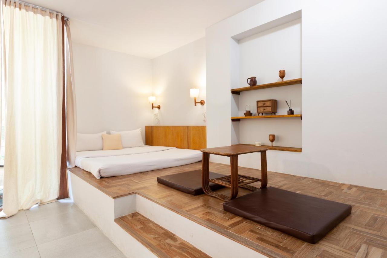 Paper Plane Cnx Bed and Breakfast Τσιάνγκ Μάι Εξωτερικό φωτογραφία