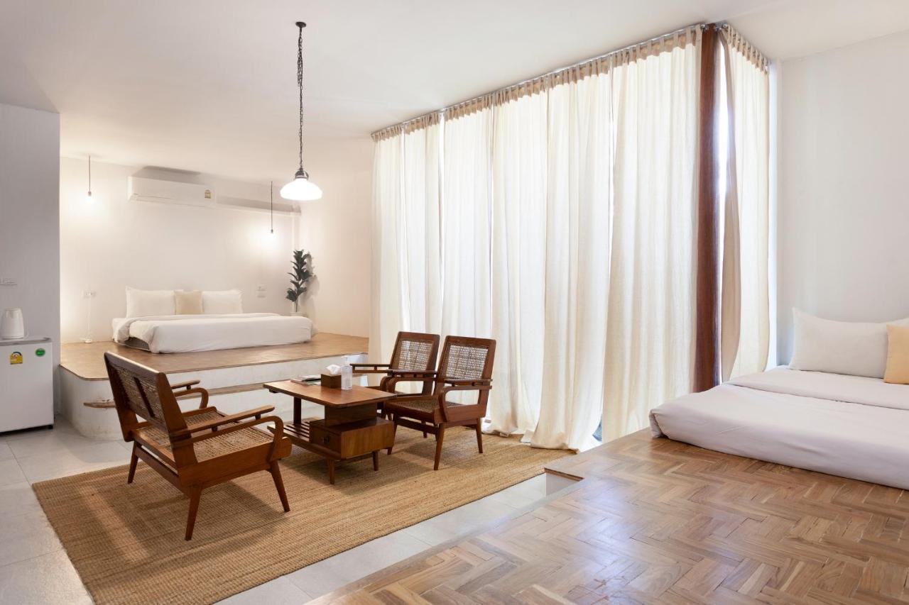 Paper Plane Cnx Bed and Breakfast Τσιάνγκ Μάι Εξωτερικό φωτογραφία